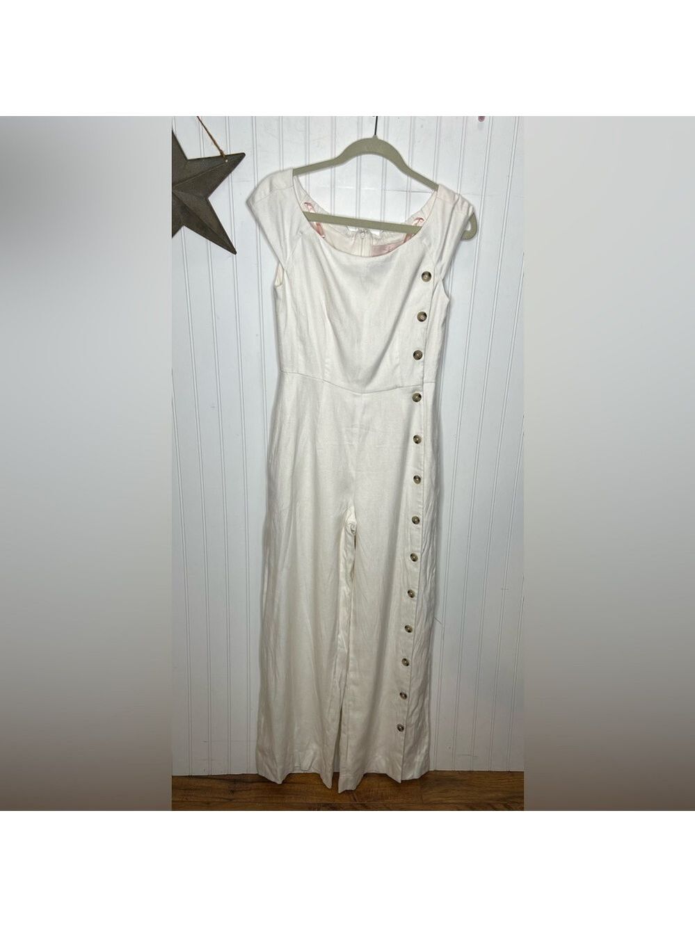 Gal Meets Glam Elegant Cream Jumpsuit Size 2 - Picture 2 of 16